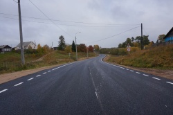 В ПИНЕГЕ ПОЯВИЛСЯ НОВЫЙ АСФАЛЬТ