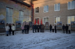 ПАМЯТИ ГЕРОЕВ СССР