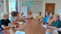 До старта нового отопительного периода остается чуть больше месяца, поэтому этой теме уделяется особое внимание на еженедельной планерке с руководителями организаций
