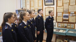 ШКОЛЬНИКИ ПИНЕЖСКОГО РАЙОНА ПОСЕТИЛИ VII МЕЖДУНАРОДНЫЙ ФОРУМ "ВО СЛАВУ ФЛОТА И ОТЕЧЕСТВА"