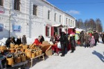 ЛЕШУКОНСКИЕ МАСТЕРА В ГОСТЯХ У ПИНЕЖСКИХ КУПЦОВ