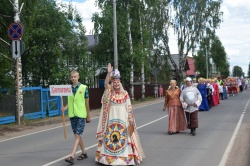 В КАРПОГОРАХ ПРОШЛА ПЕТРОВСКАЯ ЯРМАРКА