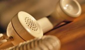 В правительстве области продолжает работать «телефон доверия» по вопросам противодействия коррупции в системе исполнительных органов государственной власти и местного самоуправления.