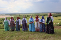 ОТ КУЛОЯ ДО КУЛОГОР