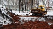 Работы по уборке мусора  оставшегося после пожара начаты