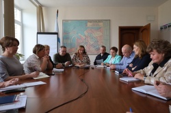 Основные ремонтные работы завершены, создан запас топлива. Теплоснабжающие компании доложили о подготовке к отопительному периоду на еженедельной планёрке.